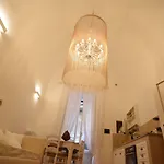 Cadelli Luxury Bed & Breakfast 4*