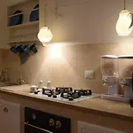 Cadelli Luxury Bed & Breakfast 4*