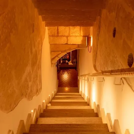 Cadelli Luxury & Bed & Breakfast 2*