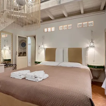 Cadelli Luxury & 4* Lecce