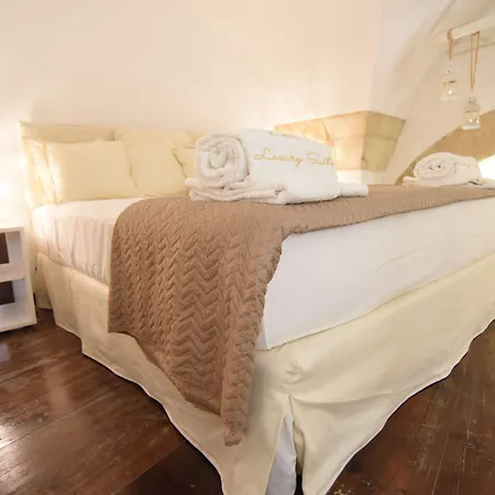 Cadelli Luxury & B&B 4*