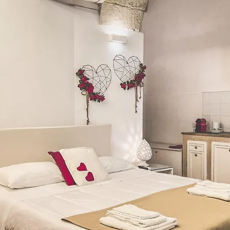 Cadelli Luxury & B&B 4*