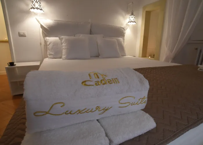 Cadelli Luxury & 4* לצ'ה