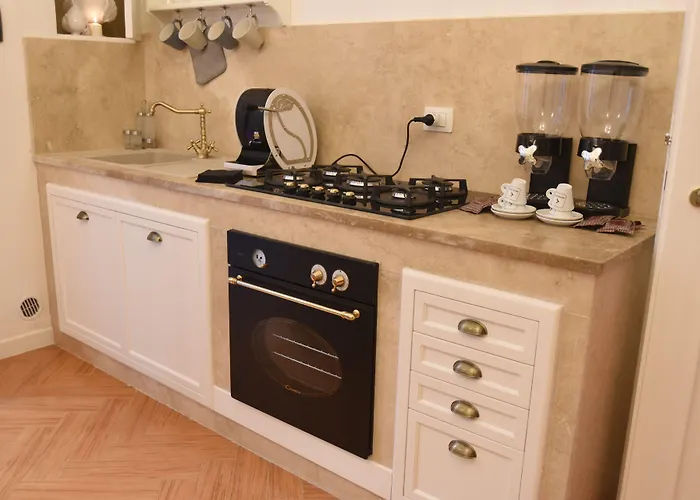 לינה וארוחת בוקר Cadelli Luxury &