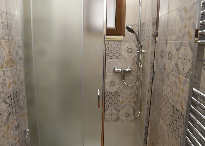 Cadelli Luxury & לינה וארוחת בוקר 4*