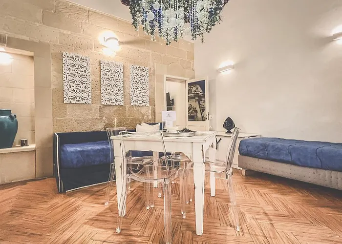 לינה וארוחת בוקר Cadelli Luxury & לצ'ה