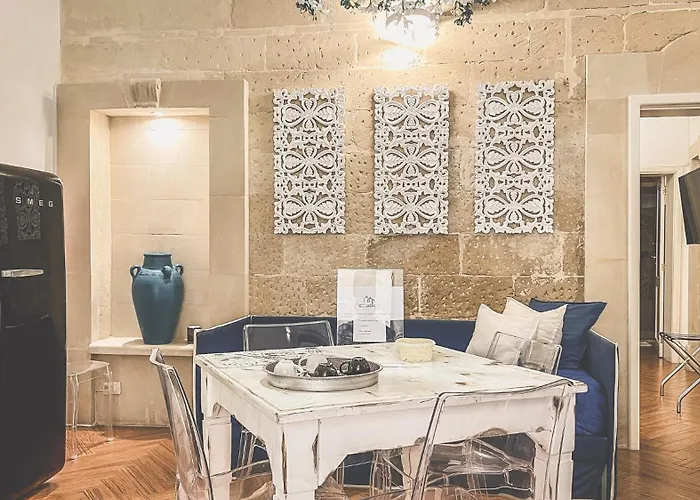 Cadelli Luxury & לינה וארוחת בוקר 4*